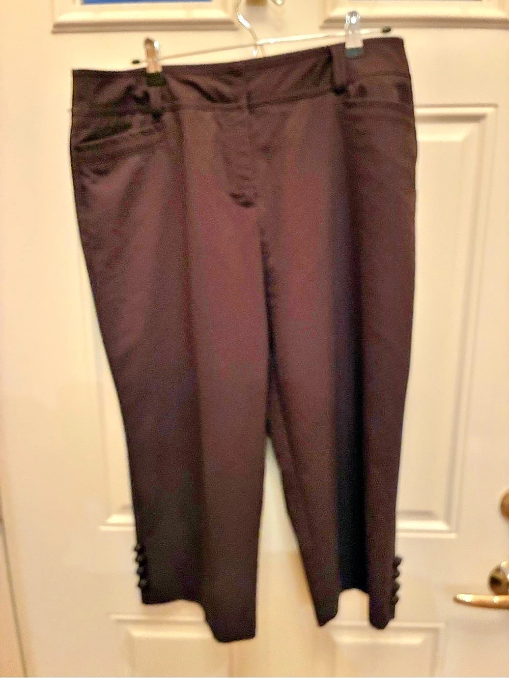 Cropped Brown Capris Like New